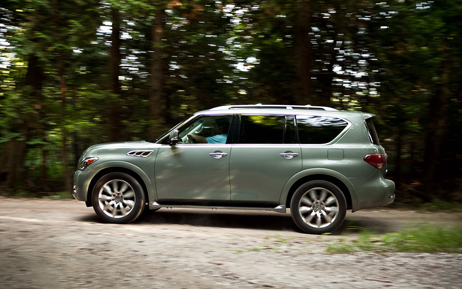 2011 Infiniti Qx56 4wd Four Seasons Update July 2011